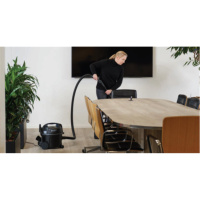 Nilfisk VP300-R HEPA EU - Schwarz - Aktionsmodell -...